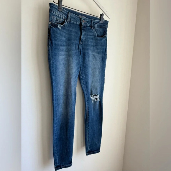DL1961 Emma Low Rise Skinny Jeans - Size 28 - Picture 11 of 12